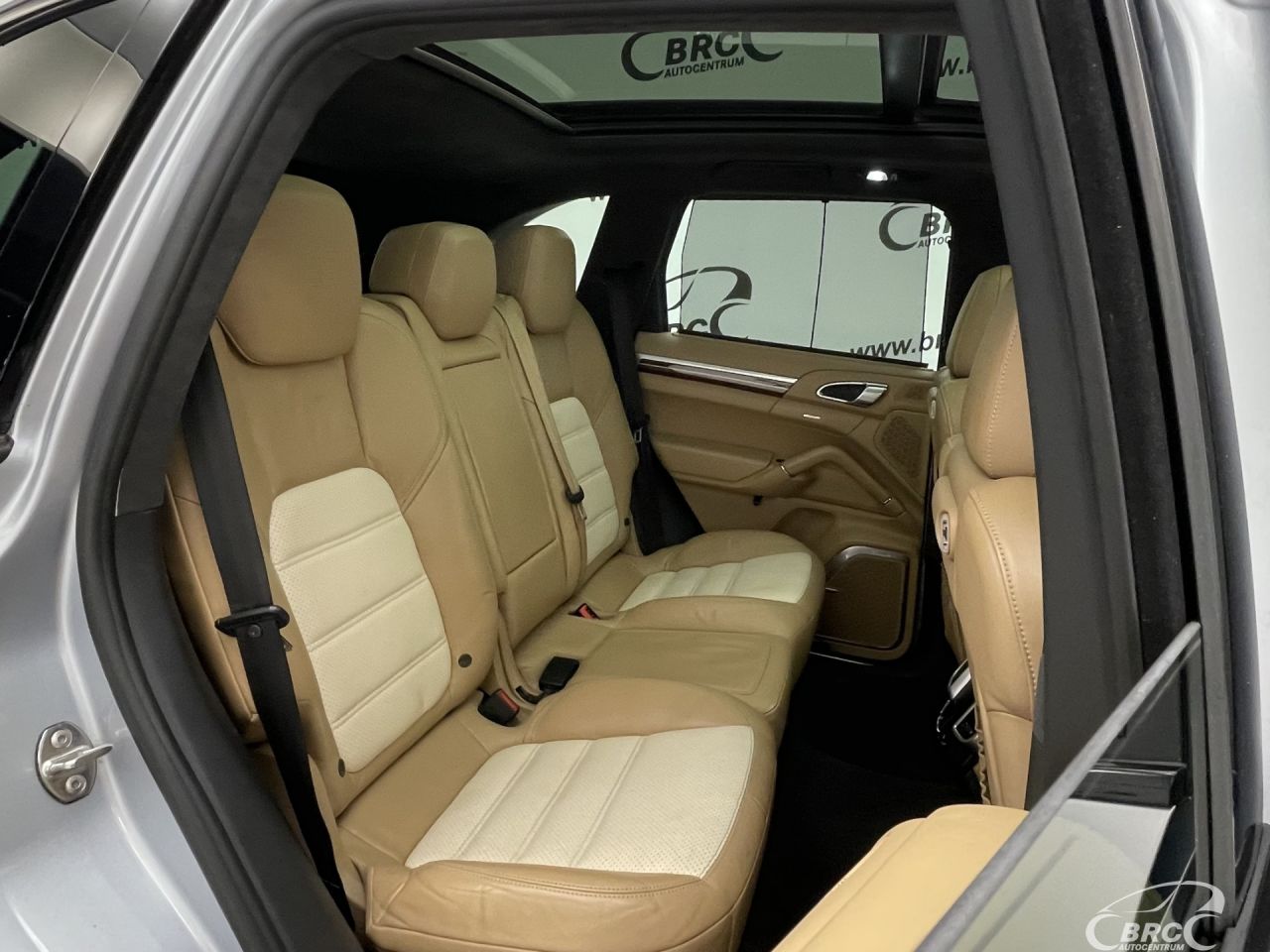 Porsche Cayenne | 14