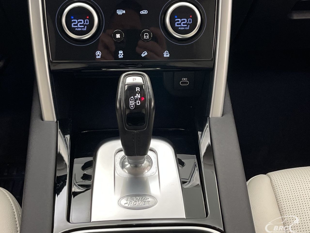 Land Rover Discovery | 17