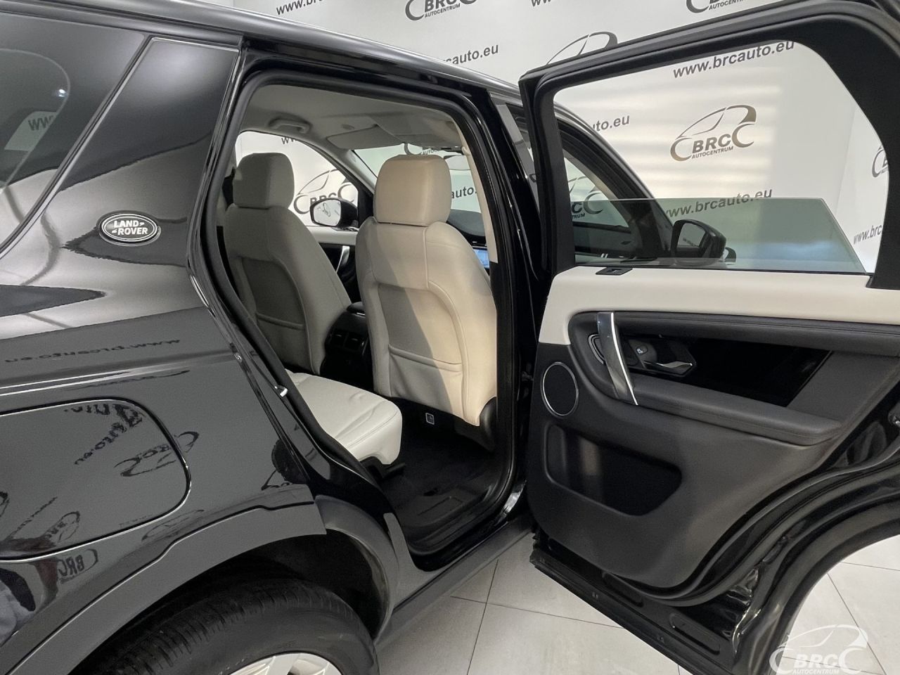 Land Rover Discovery | 12