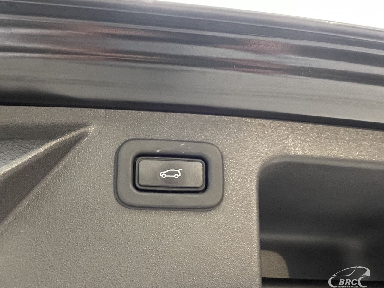 Land Rover Discovery | 44