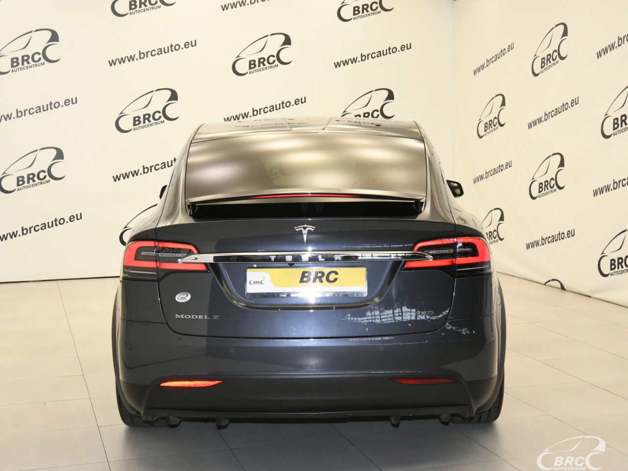 Tesla Model X | 43