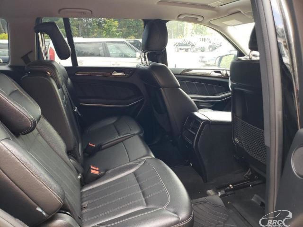 Mercedes-Benz GL450 | 55