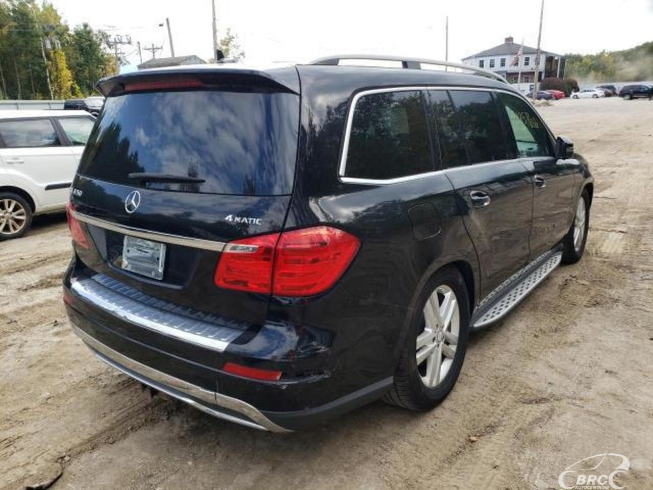 Mercedes-Benz GL450 | 53