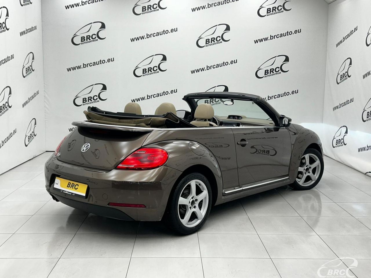 Volkswagen Beetle | 3