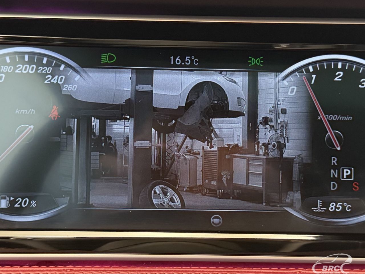 Mercedes-Benz S500 | 40