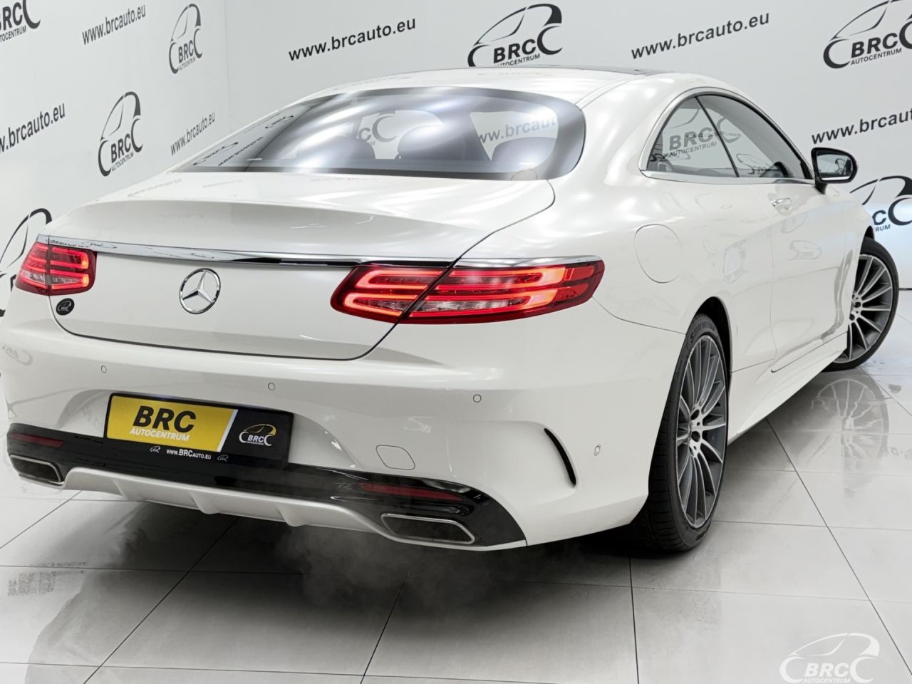 Mercedes-Benz S500 | 48