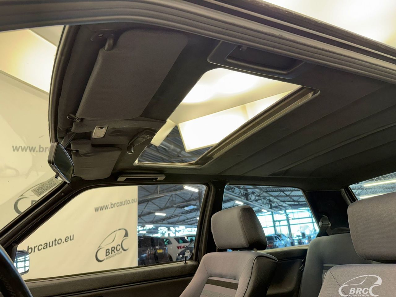 Volkswagen Golf | 10