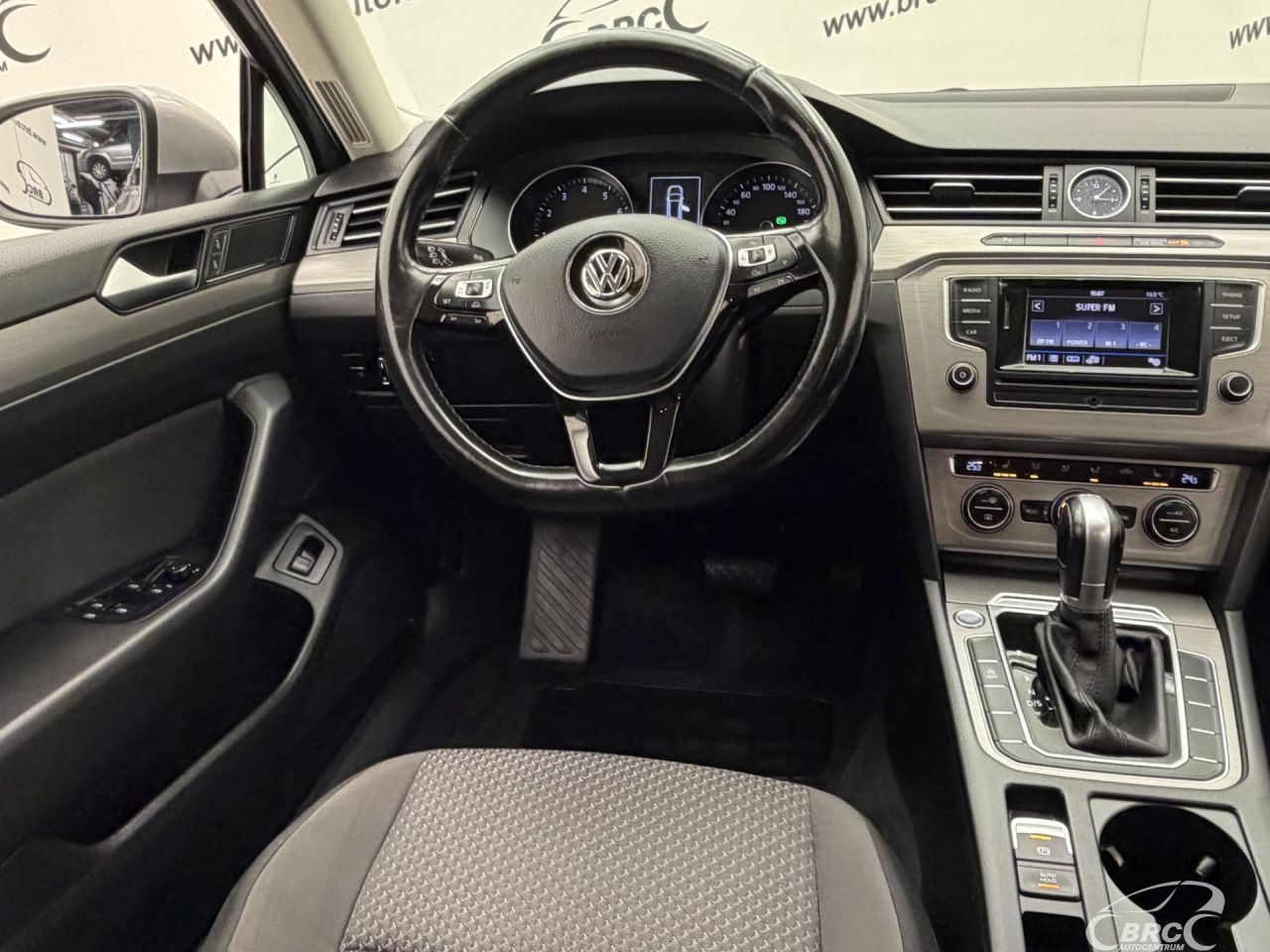 Volkswagen Passat | 14