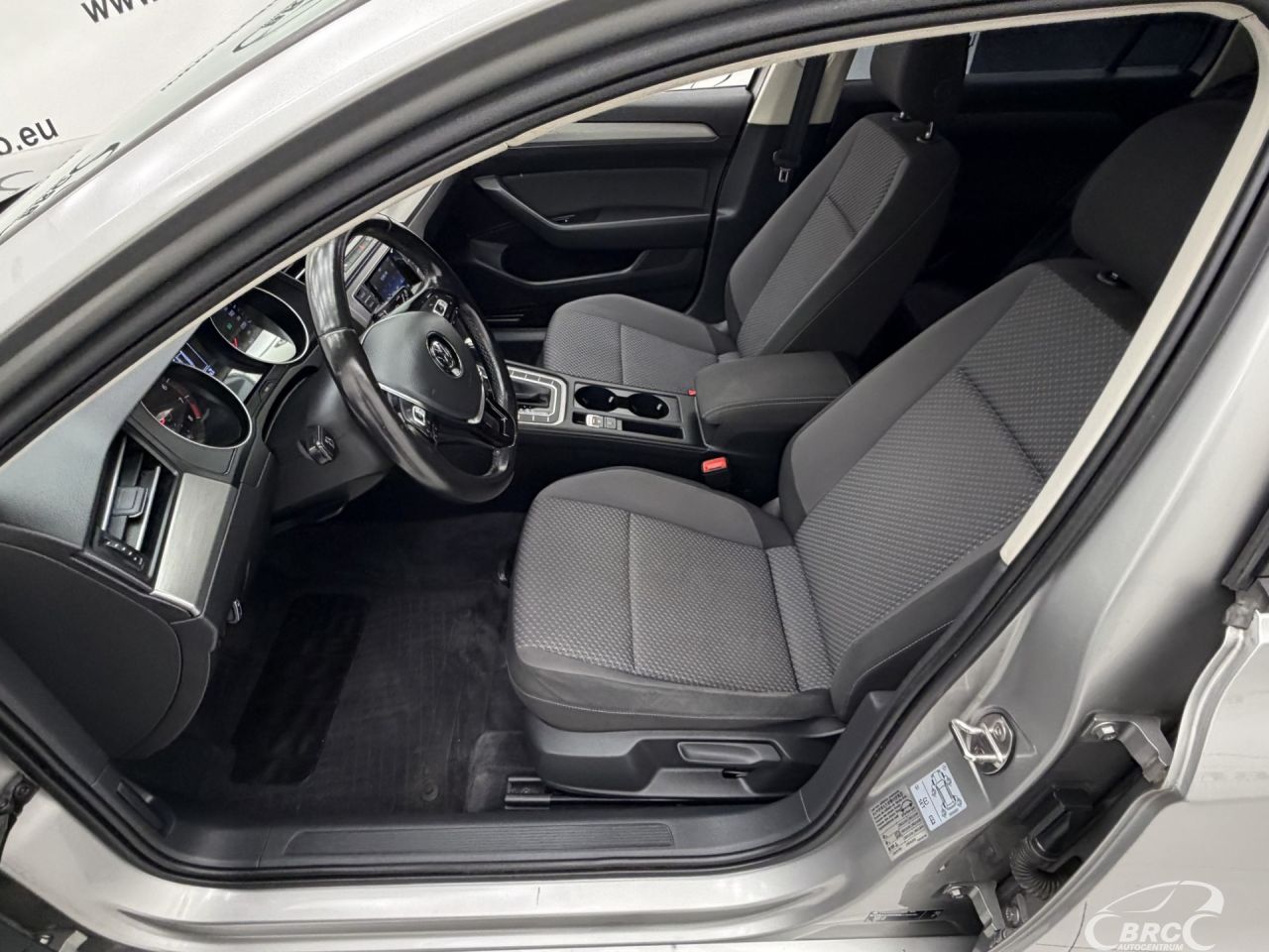 Volkswagen Passat | 21