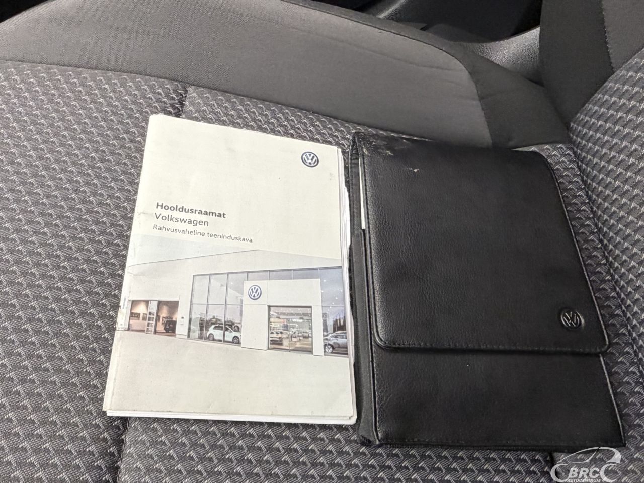 Volkswagen Passat | 36