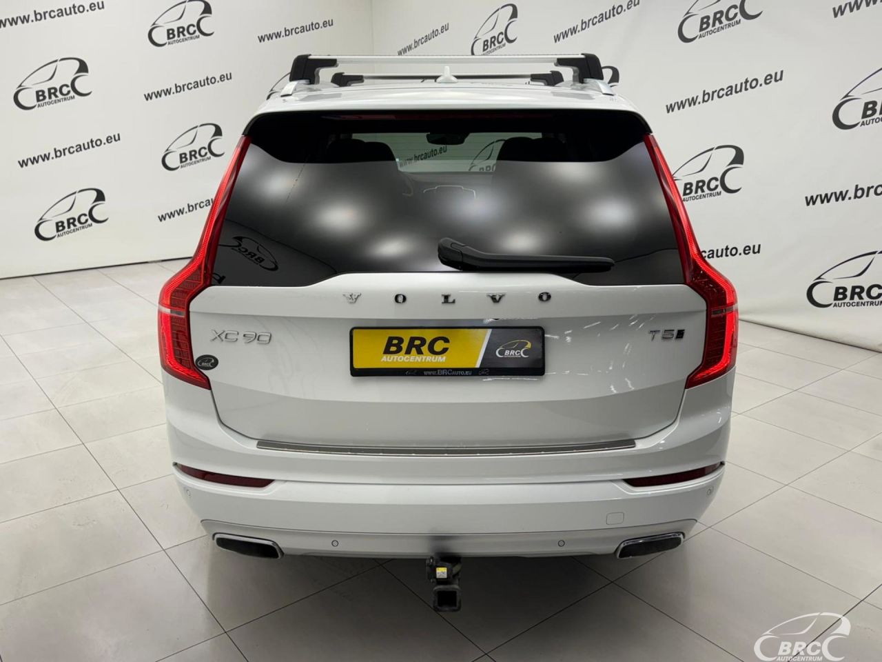 Volvo XC90 | 27