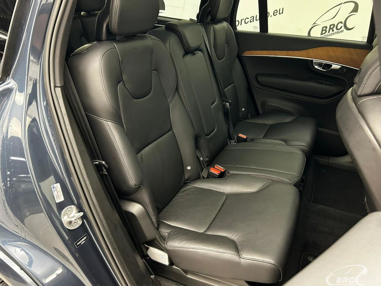 Volvo XC90 | 8
