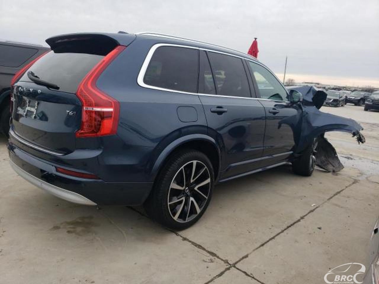 Volvo XC90 | 42