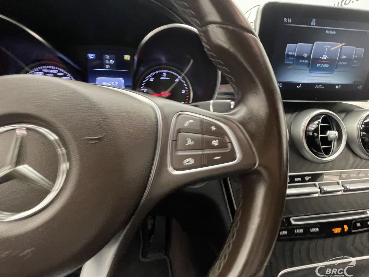 Mercedes-Benz GLC Coupe 350 | 29