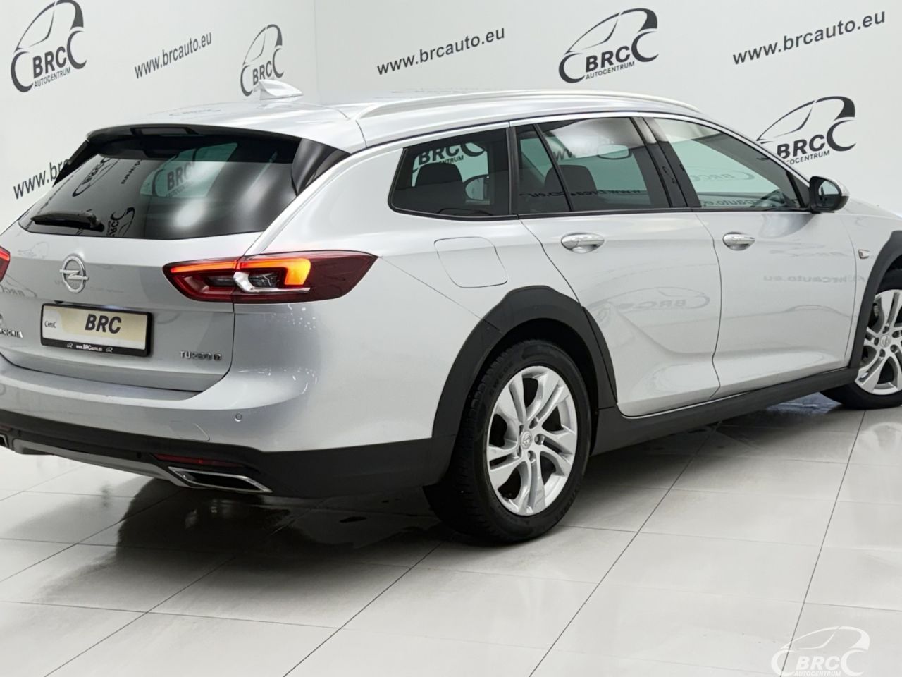 Opel Insignia | 1