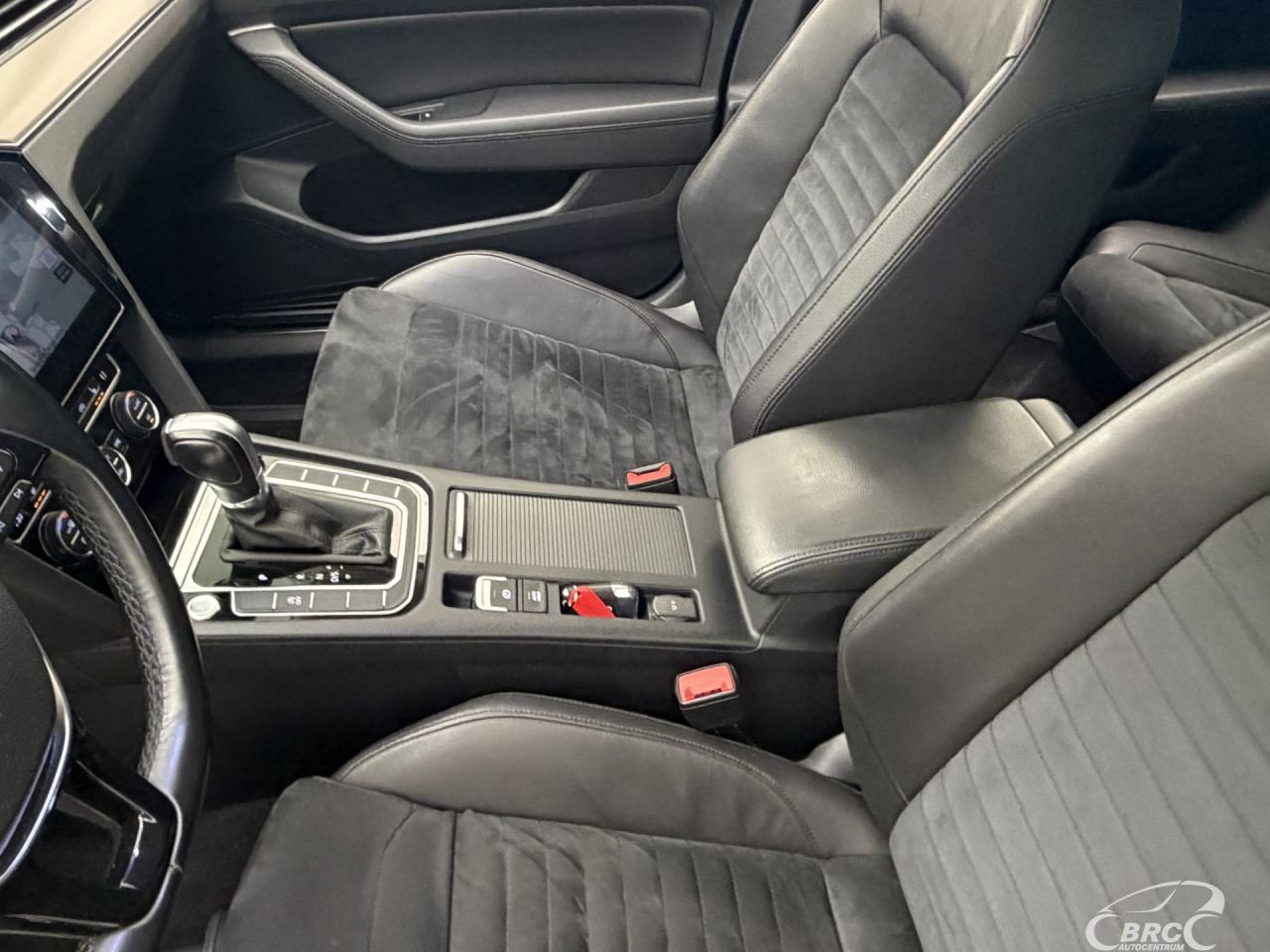 Volkswagen Passat | 23