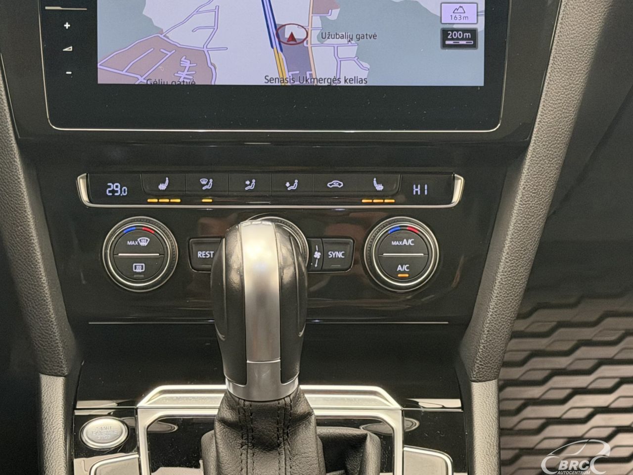 Volkswagen Passat | 16