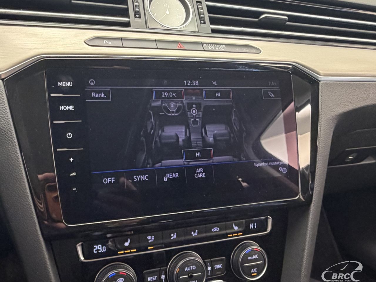 Volkswagen Passat | 36