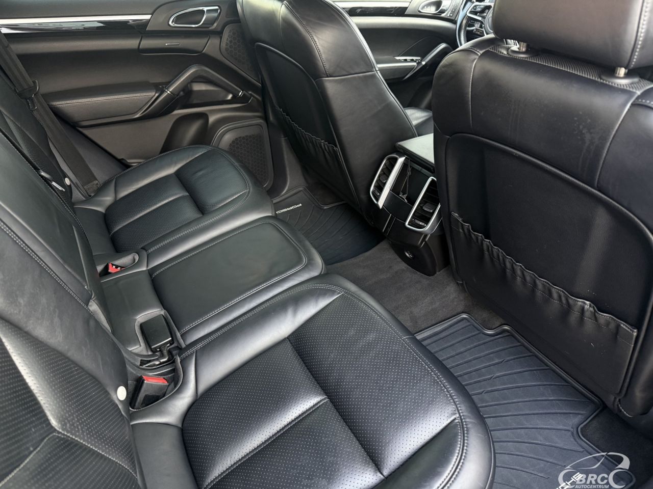 Porsche Cayenne | 10