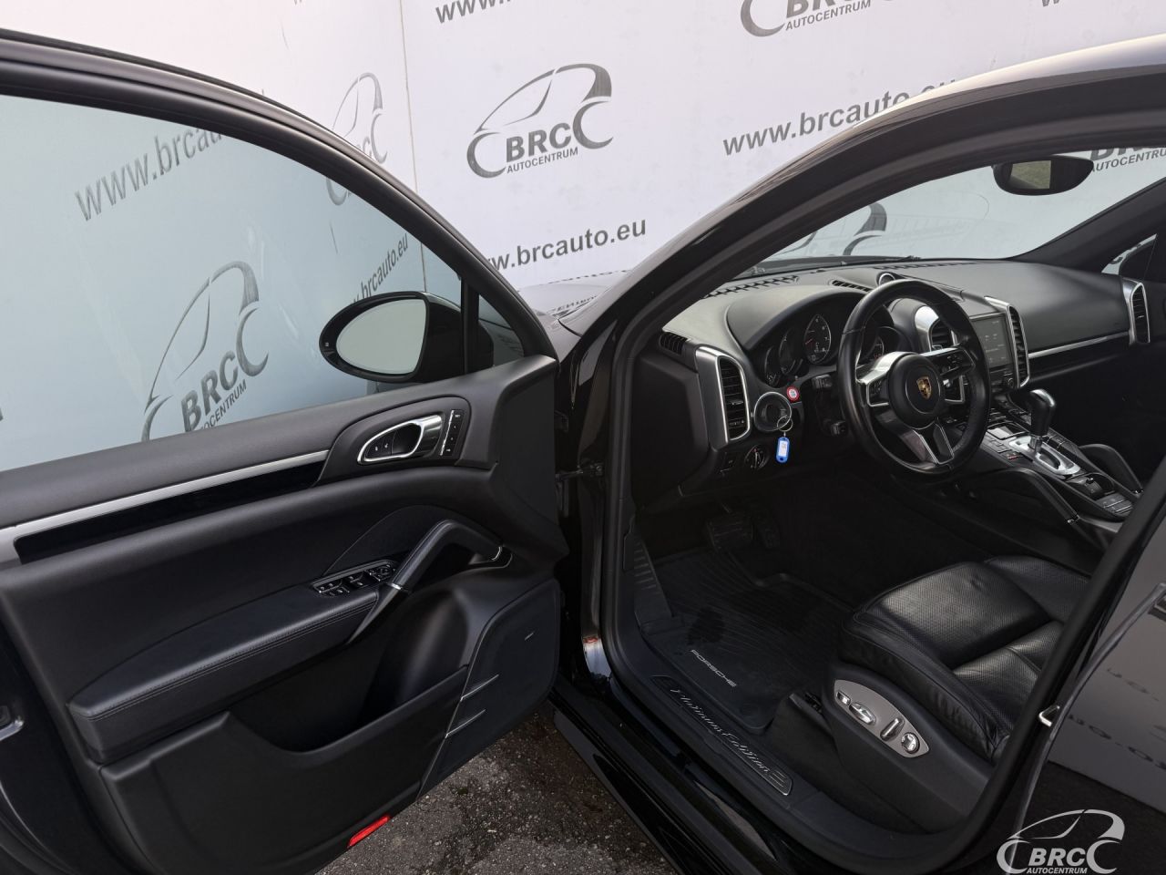 Porsche Cayenne | 16