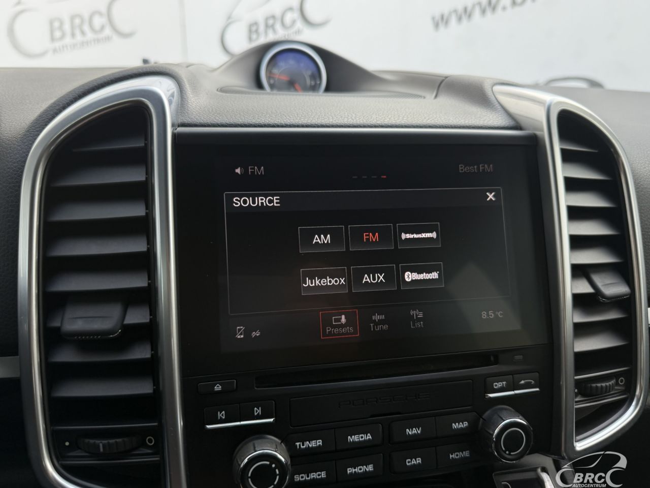 Porsche Cayenne | 29