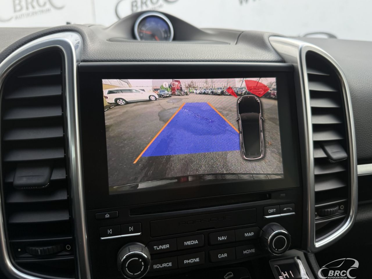 Porsche Cayenne | 30