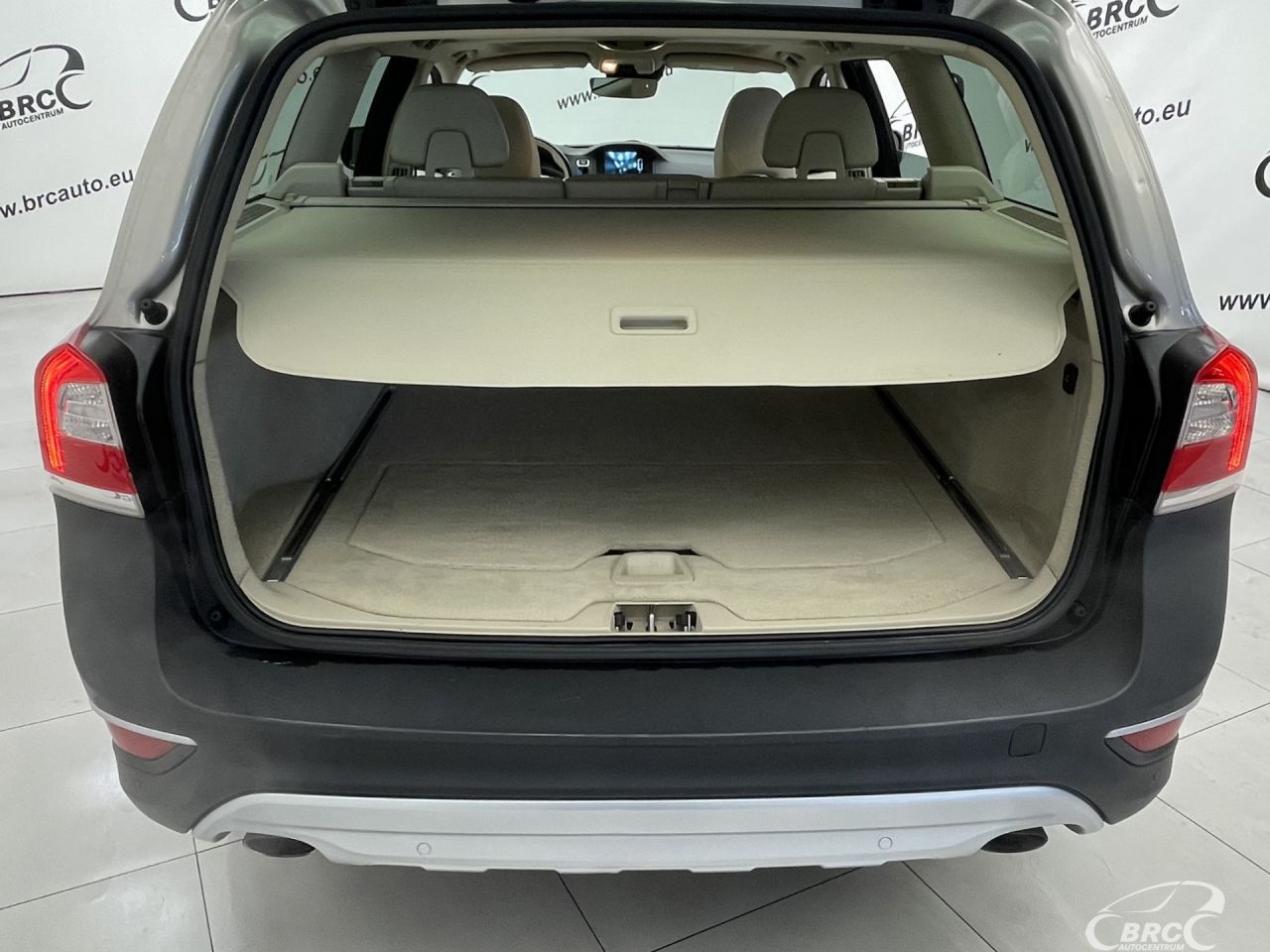 Volvo XC70 | 39