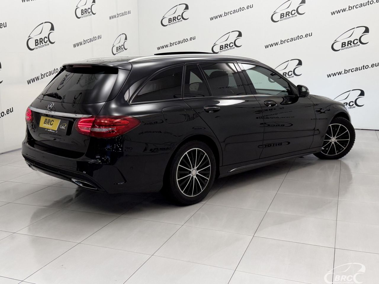 Mercedes-Benz C220 | 1