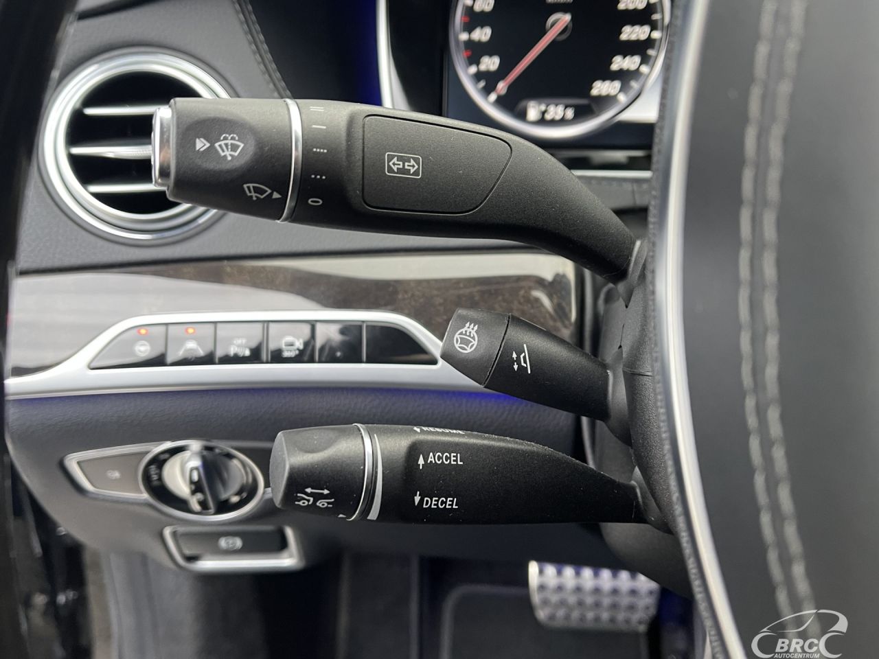 Mercedes-Benz S500 | 26