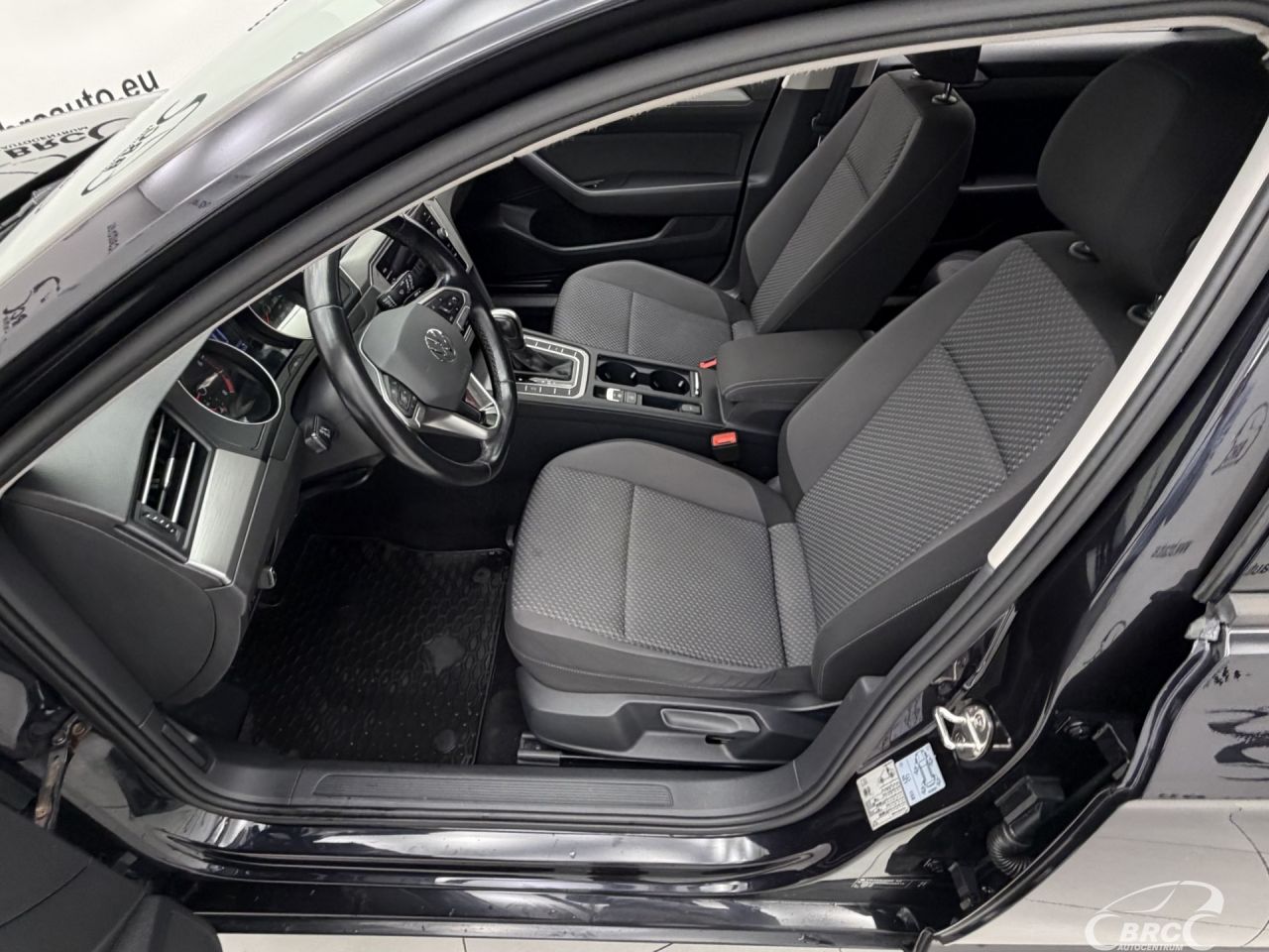 Volkswagen Passat | 19