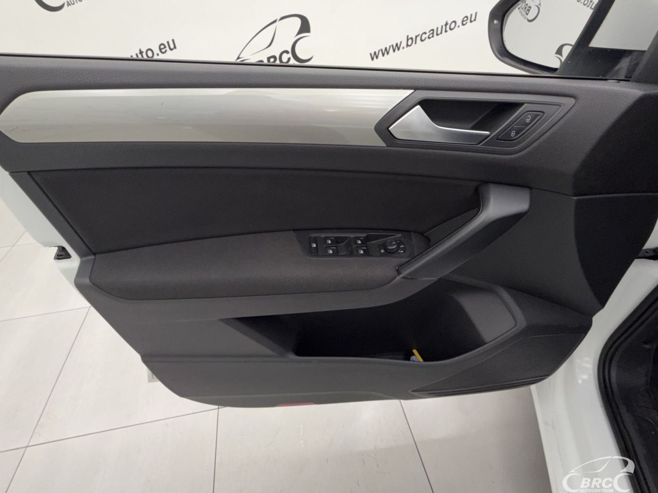 Volkswagen Touran | 19