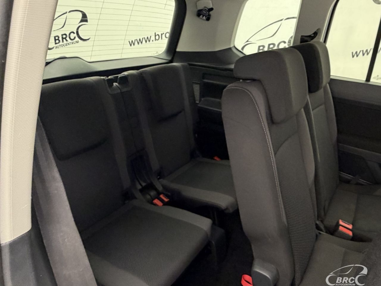 Volkswagen Touran | 12