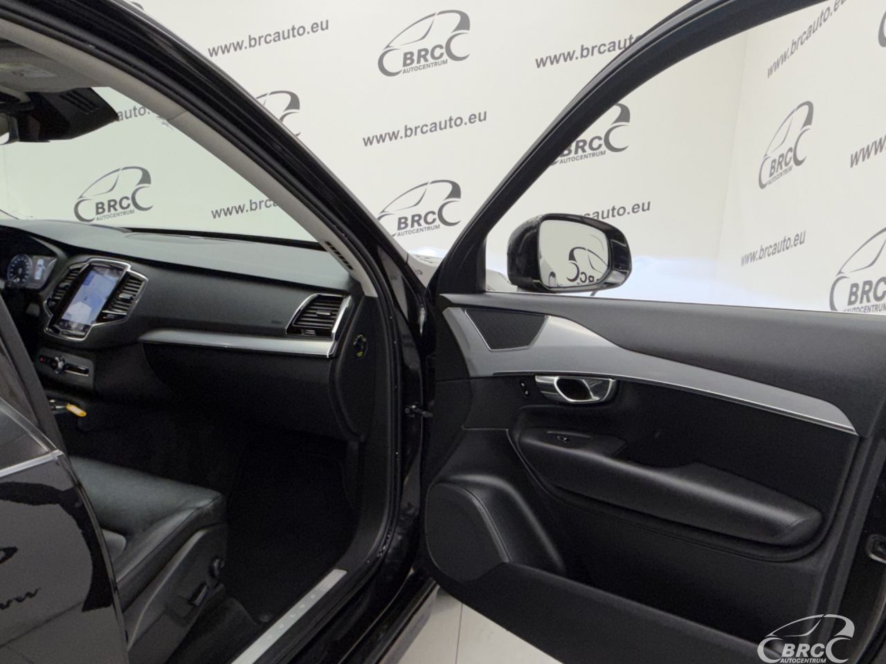 Volvo XC90 | 7
