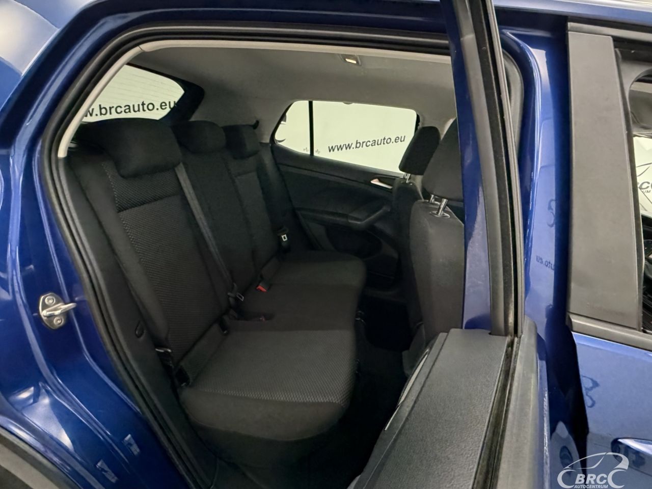 Volkswagen T-Cross | 10
