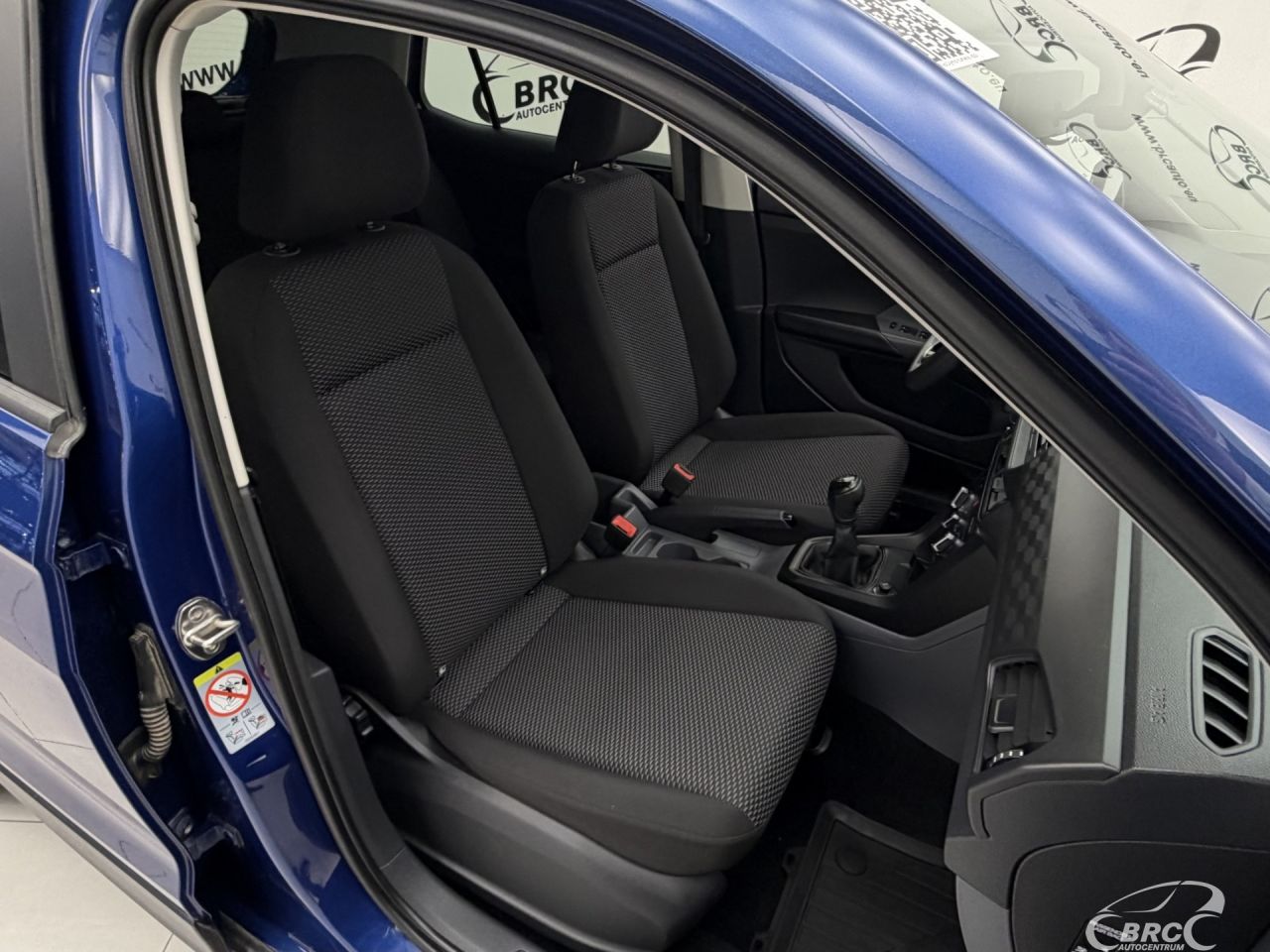 Volkswagen T-Cross | 6