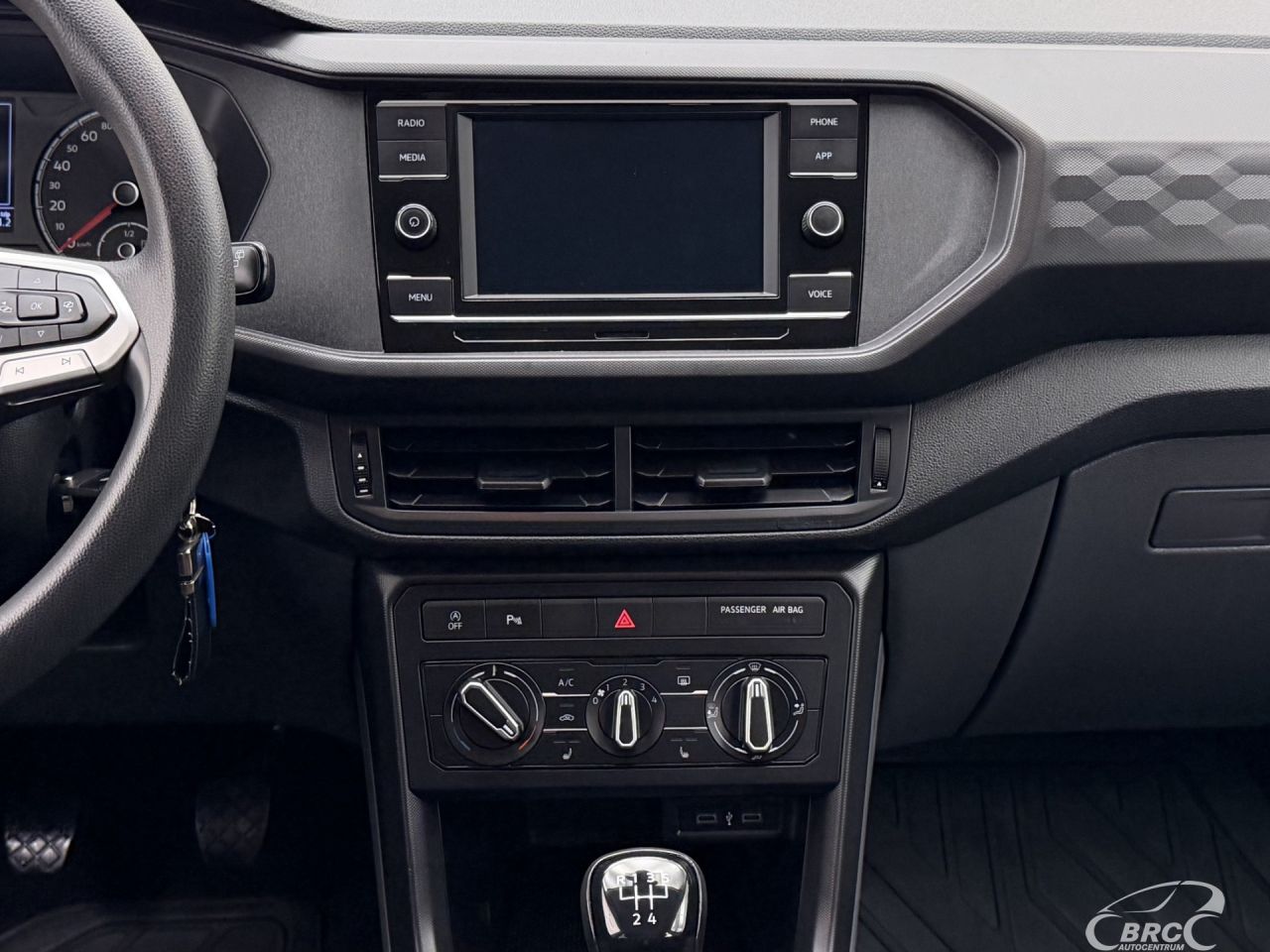 Volkswagen T-Cross | 15