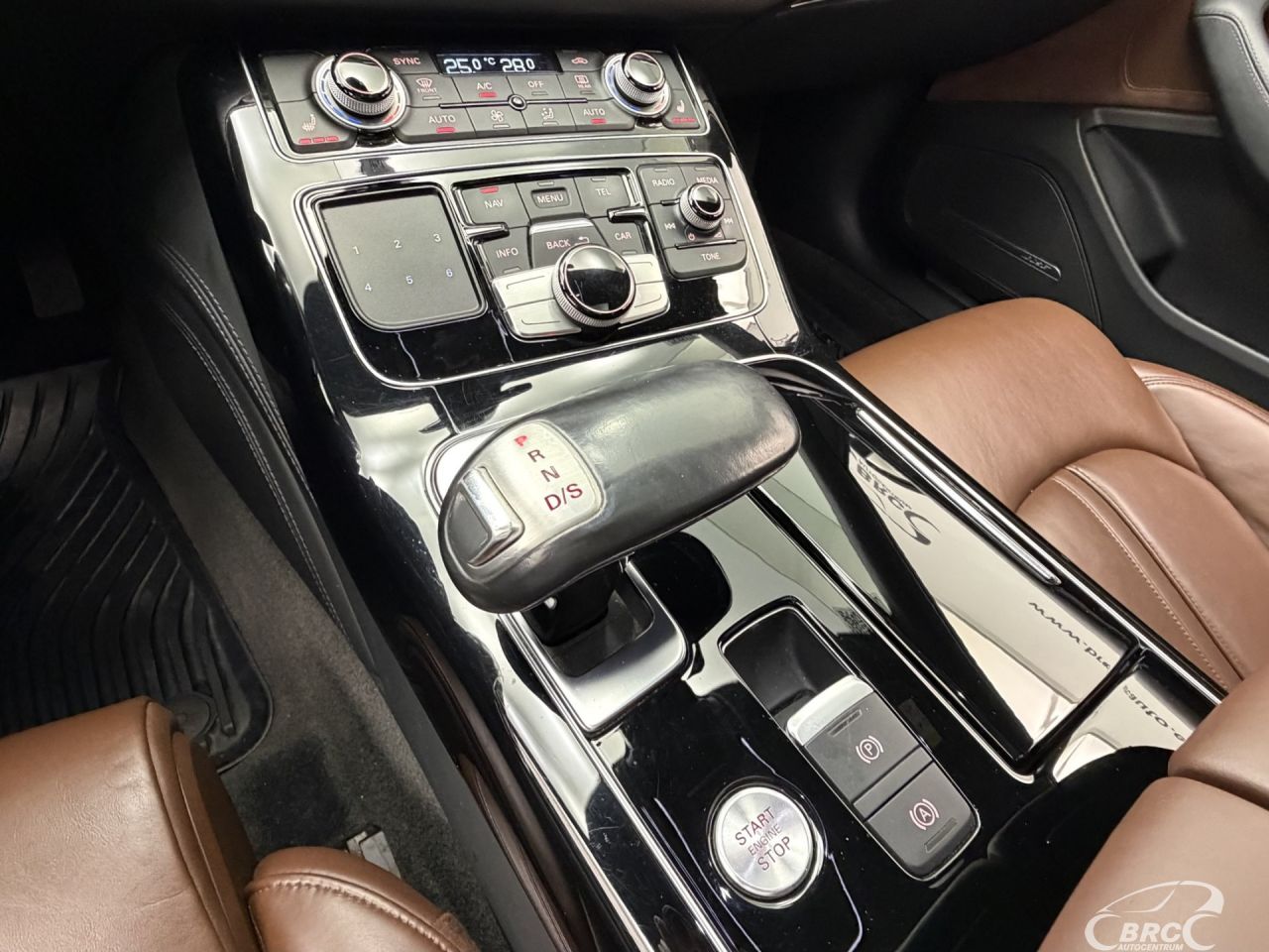Audi A8 | 28