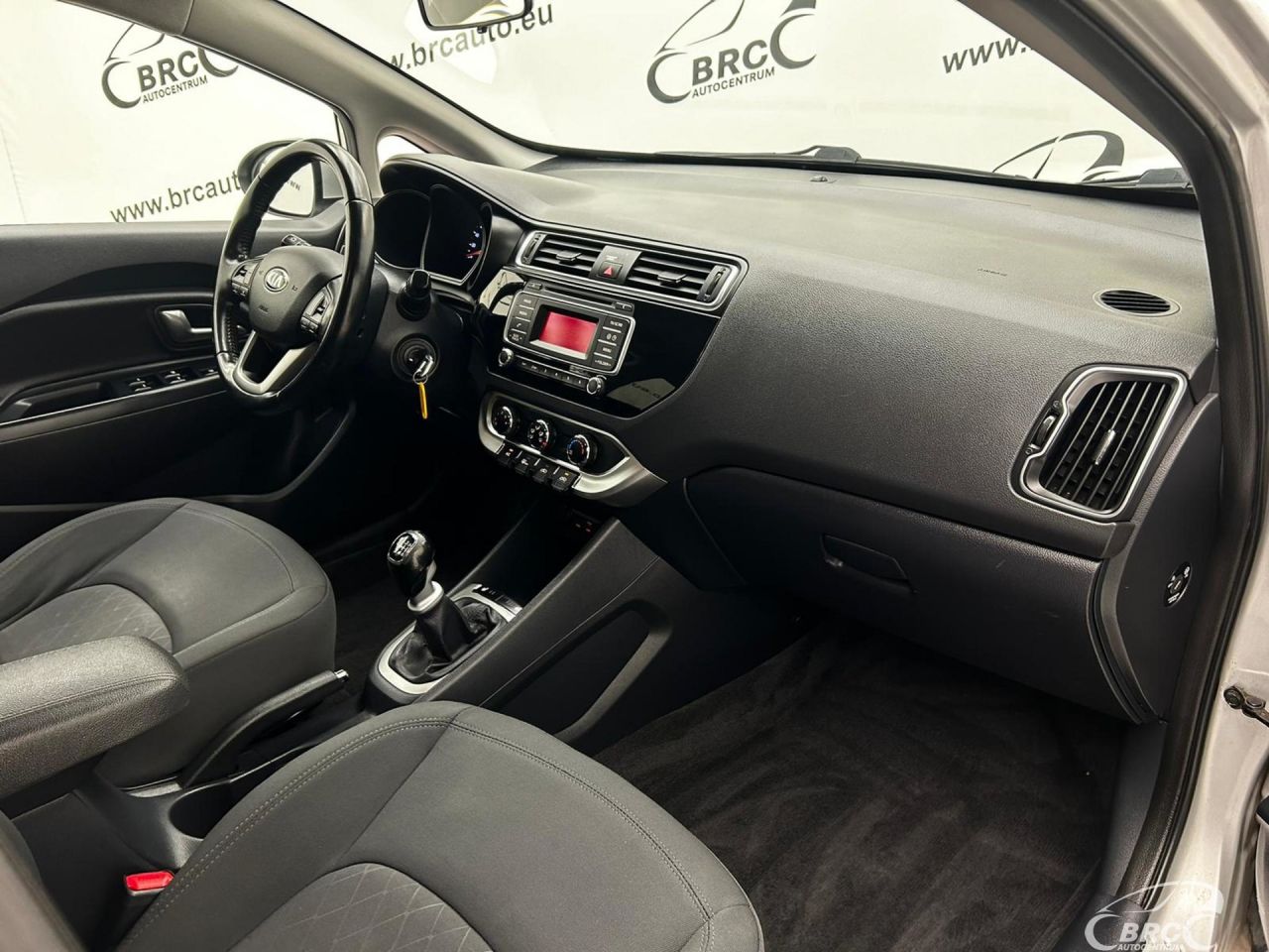 Kia Rio | 7