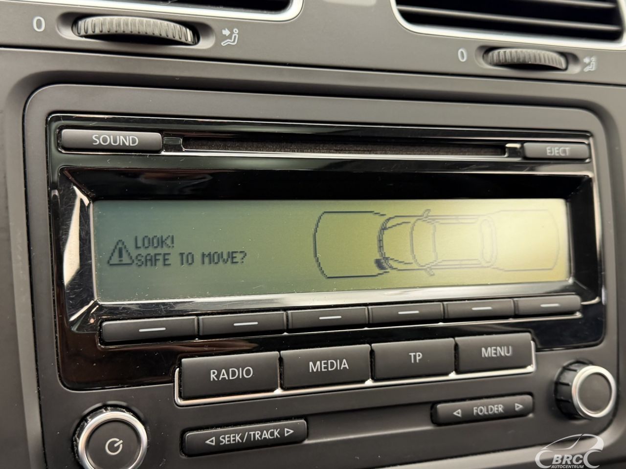 Volkswagen Golf | 32