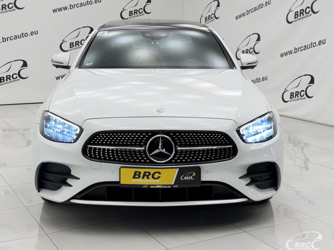 Mercedes-Benz E400 | 52