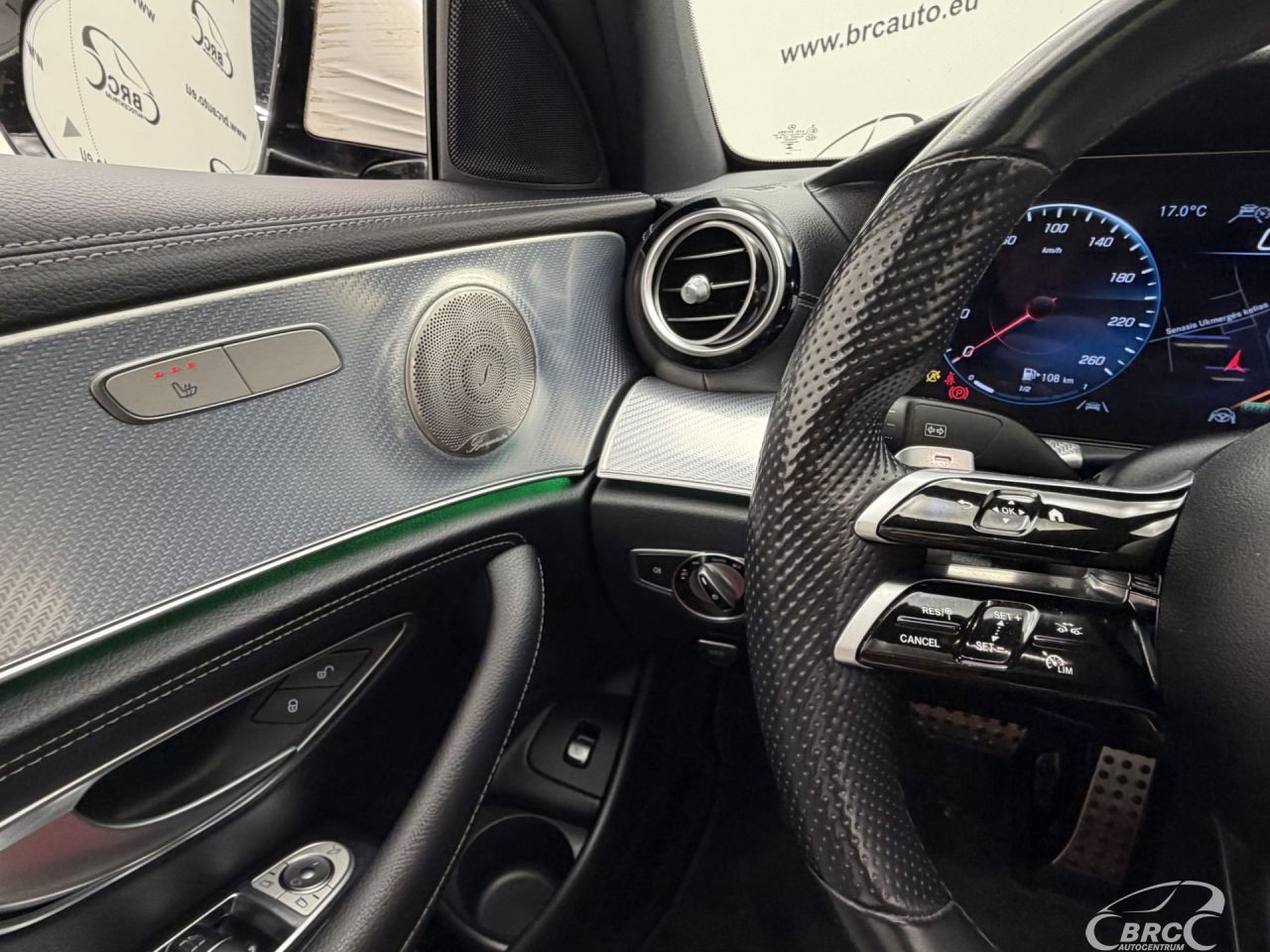 Mercedes-Benz E400 | 29