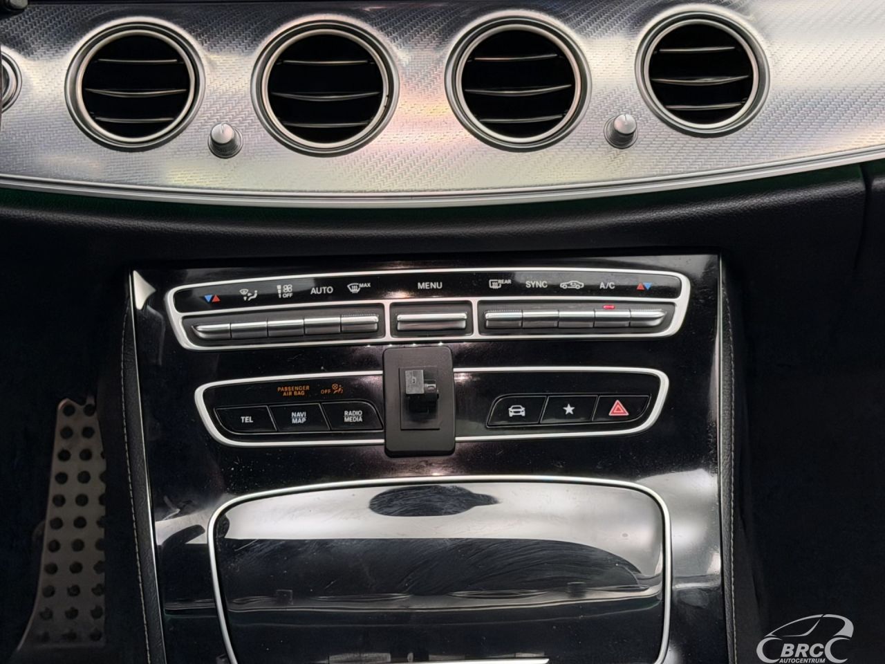 Mercedes-Benz E400 | 16