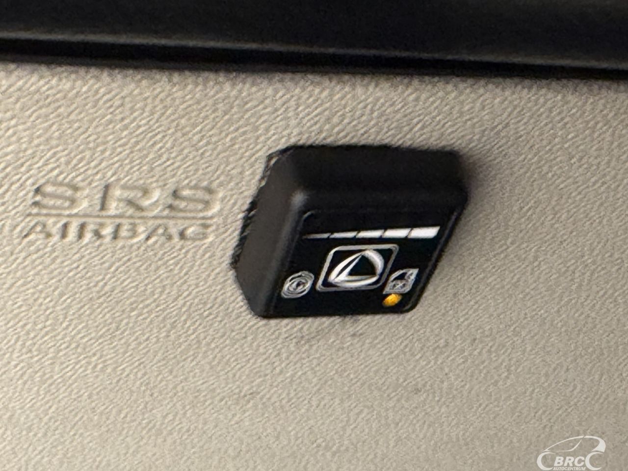 Chrysler Town & Country | 35