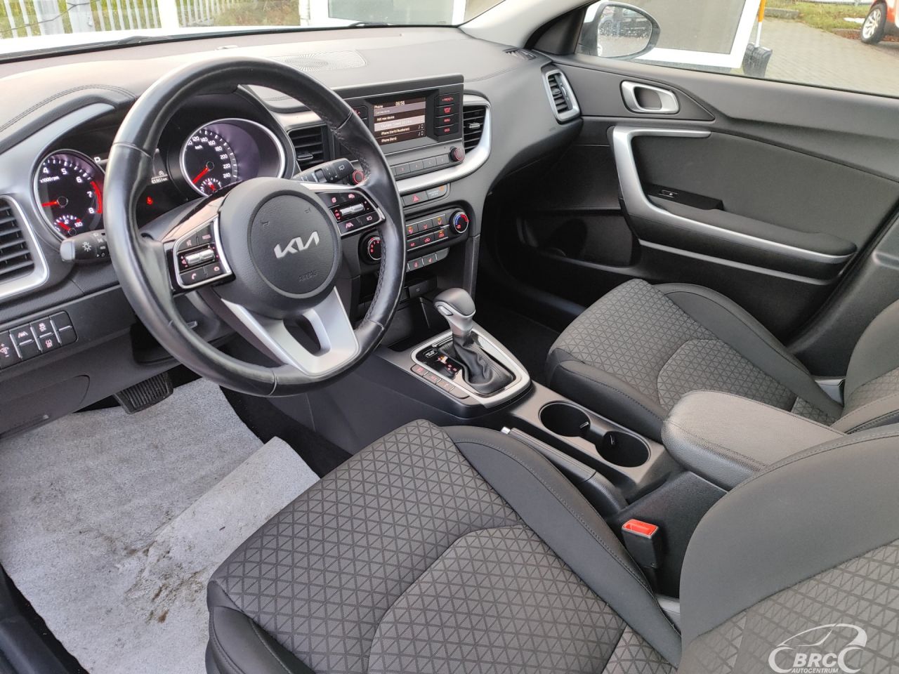 Kia Cee'd | 16