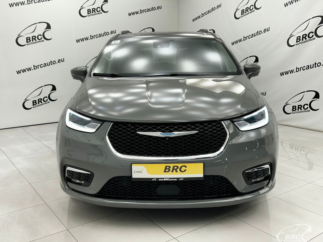 Chrysler Pacifica | 29