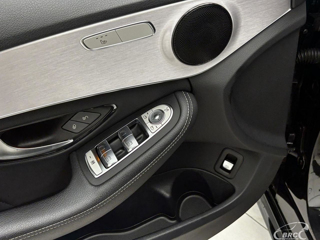 Mercedes-Benz C180 | 14