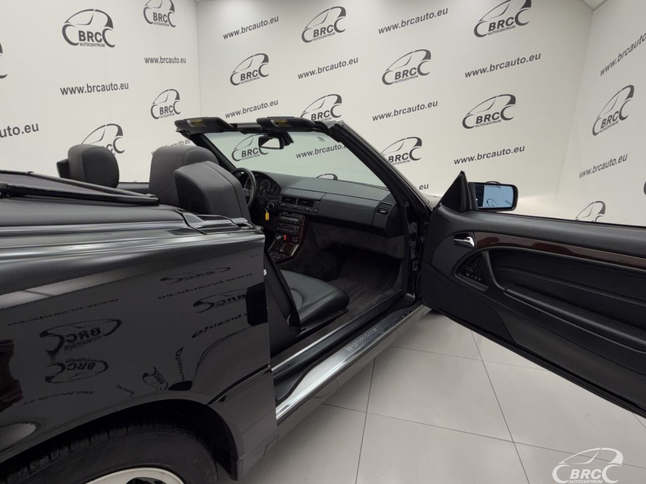 Mercedes-Benz SL500 | 9