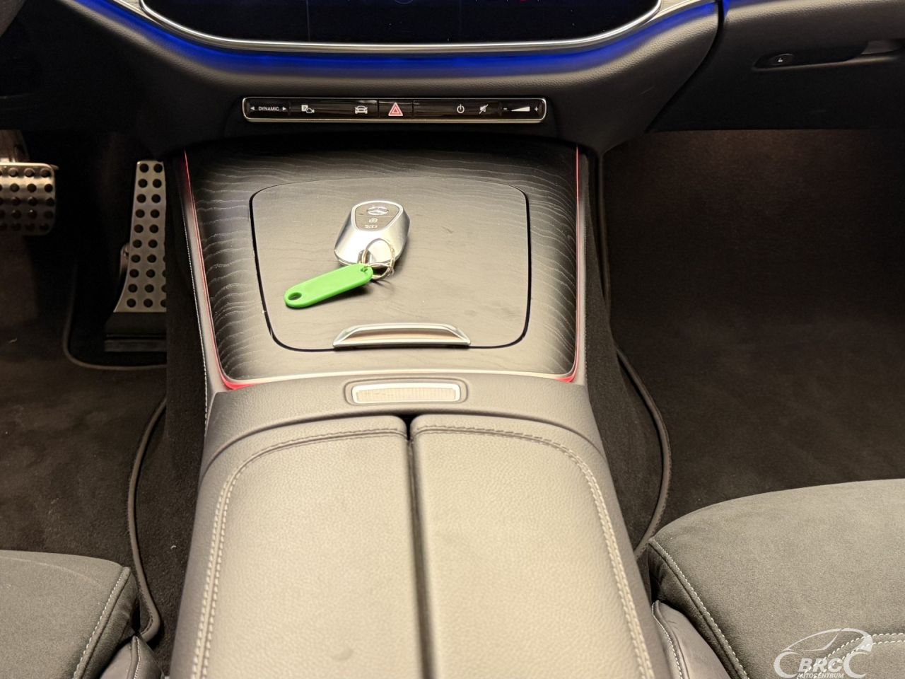 Mercedes-Benz E220 | 16