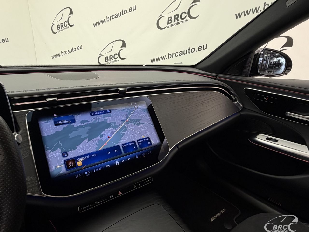 Mercedes-Benz E220 | 25