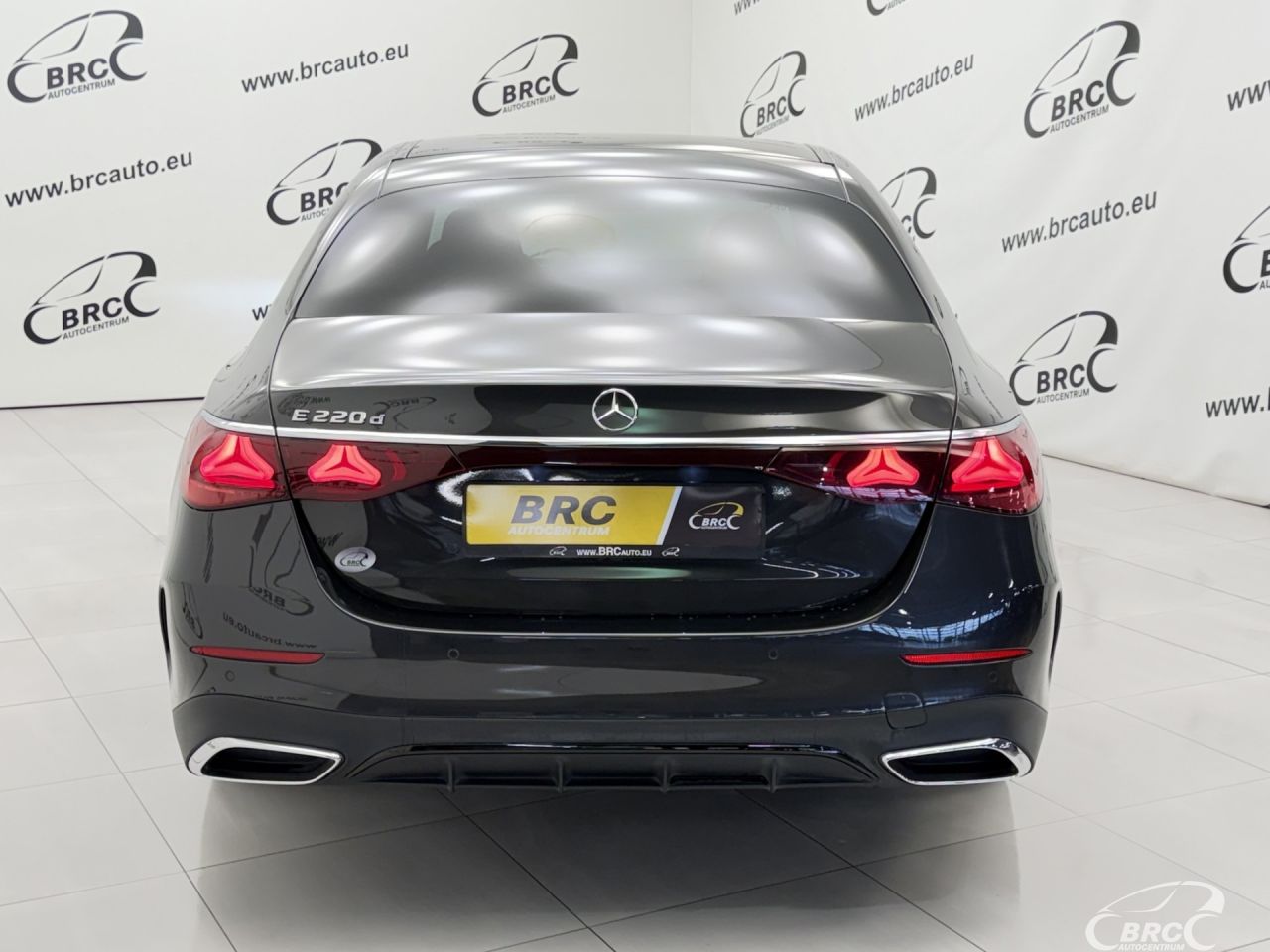 Mercedes-Benz E220 | 42